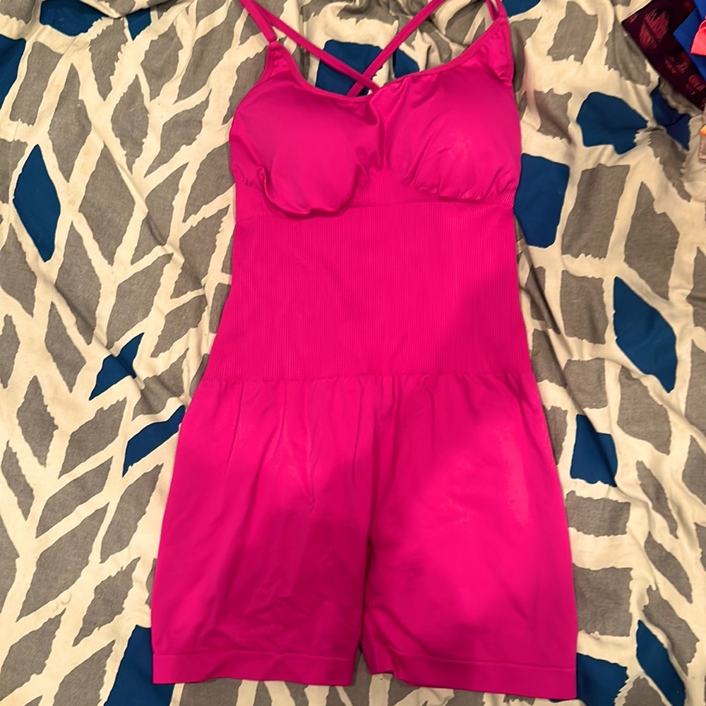 Aurola Rhomper, scrunch butt, BNWT, sz lg, $25